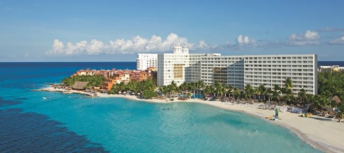 Aerial view of hotel and beach 